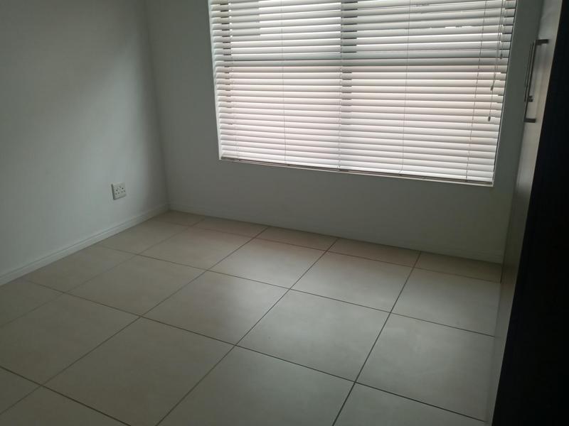 To Let 3 Bedroom Property for Rent in Somerset West Western Cape